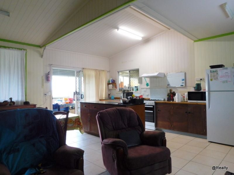 744 Old Esk North Rd, Nanango, QLD 4615