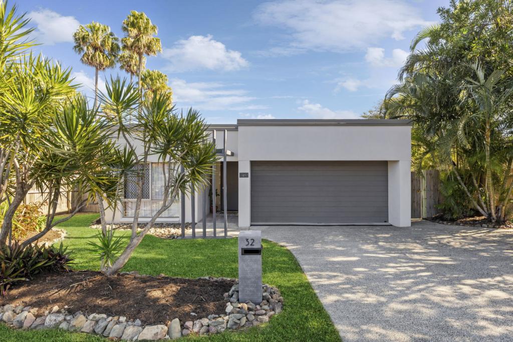 32 Parkway Dr, Mooloolaba, QLD 4557