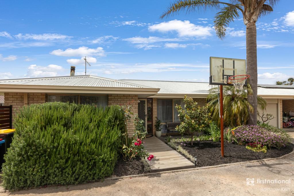 66b Sierra Cres, Orana, WA 6330