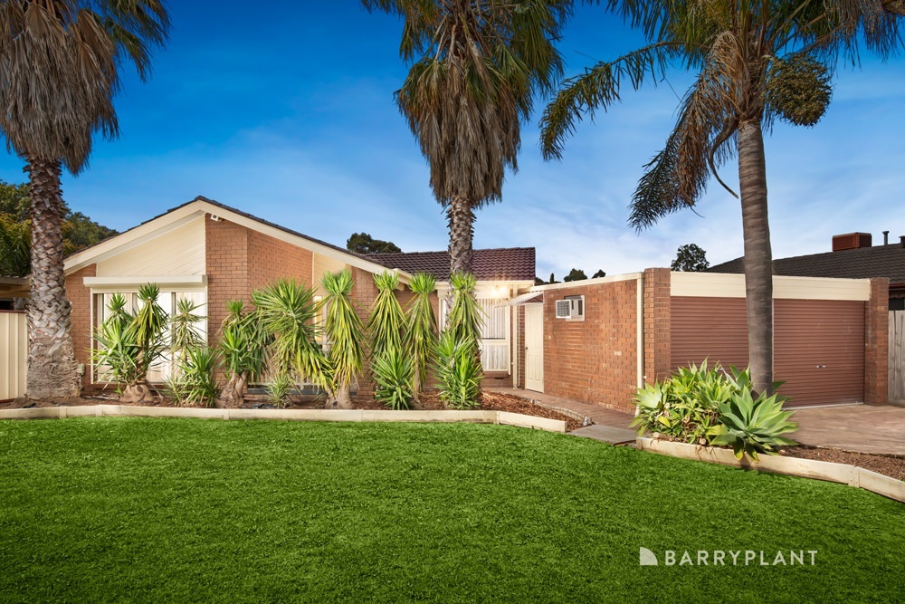 42 Madigan Cres, Mill Park, VIC 3082
