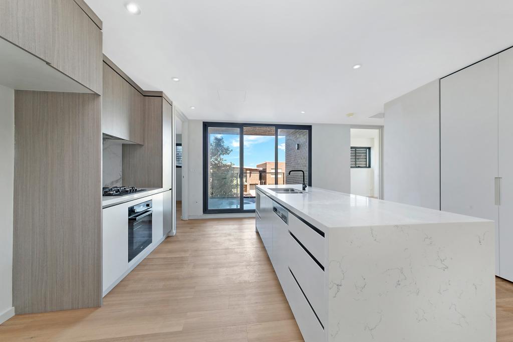 111/121 ARBUTUS ST, CANLEY HEIGHTS, NSW 2166