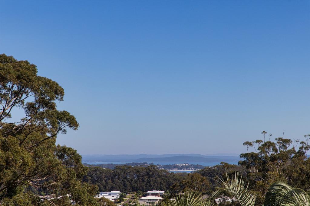 8a Tingara Rd, Nelson Bay, NSW 2315