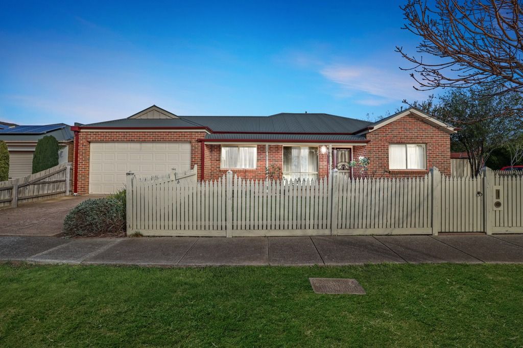35 Lonsdale Cct, Hoppers Crossing, VIC 3029