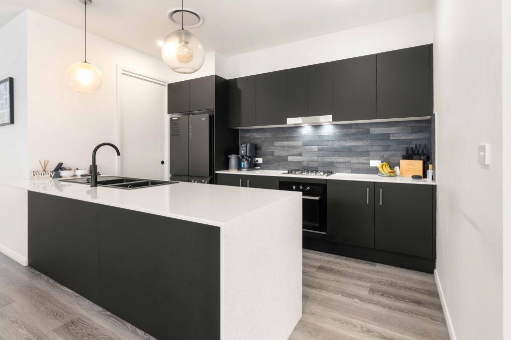 20 BIRKDALE CCT, SUSSEX INLET, NSW 2540