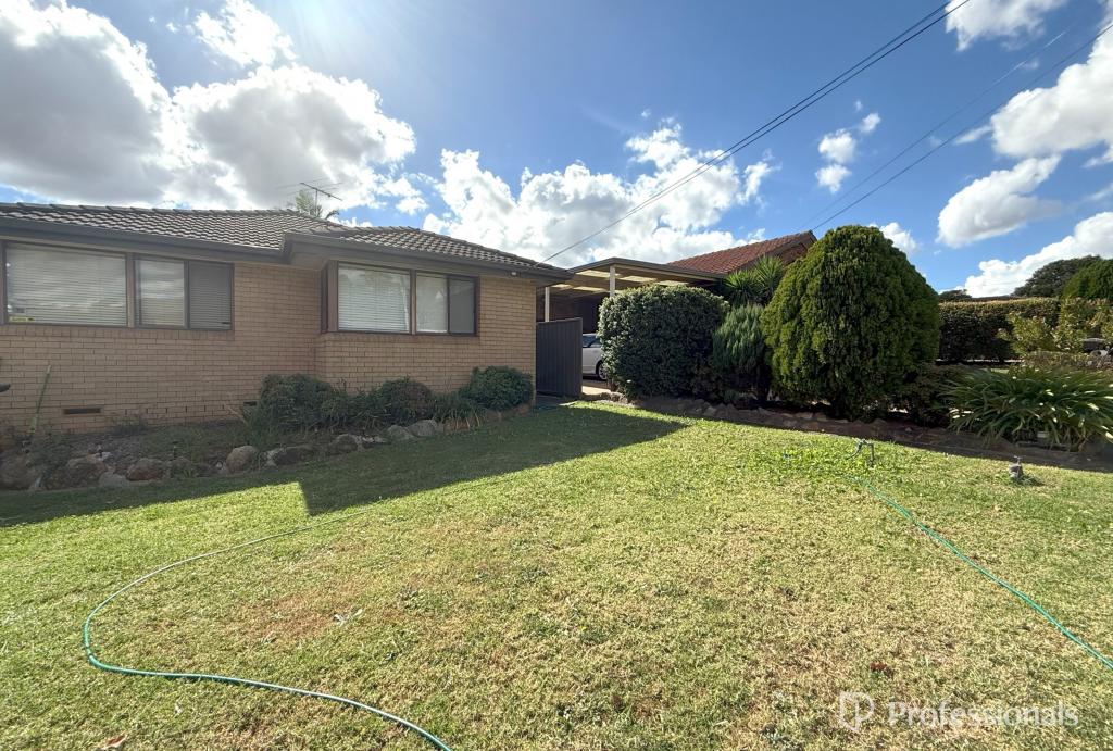 8 Grose Ave, Lurnea, NSW 2170
