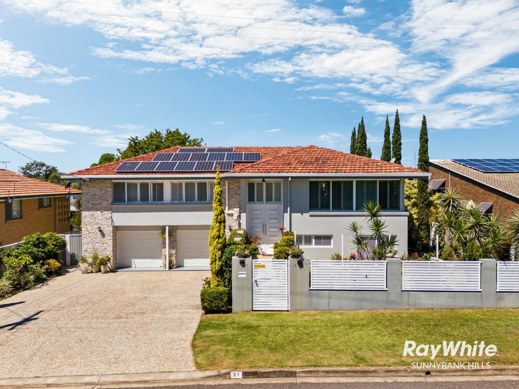 31 Cresthaven Dr, Mansfield, QLD 4122