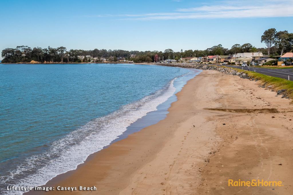 328 BEACH RD, BATEHAVEN, NSW 2536