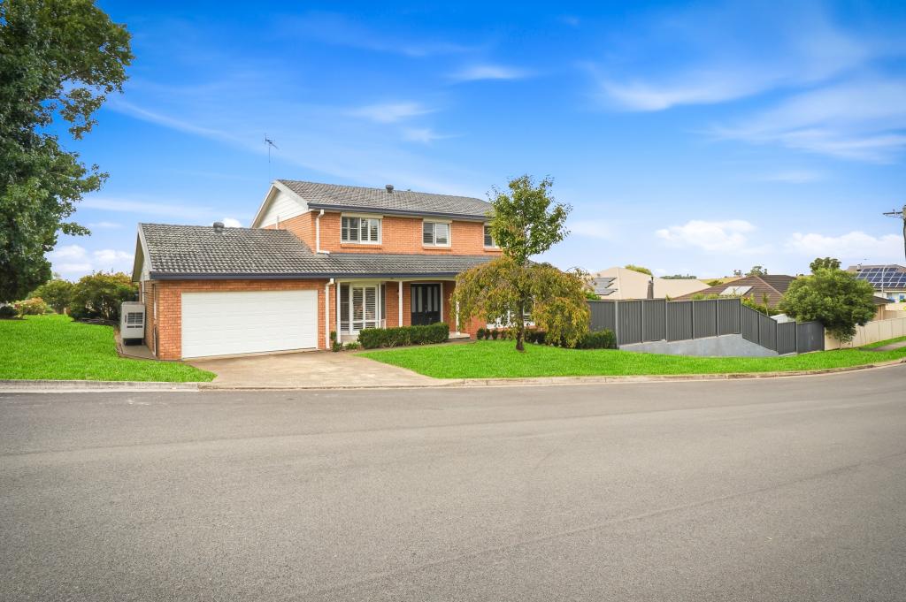 9 BLAXLAND AVE, LUDDENHAM, NSW 2745