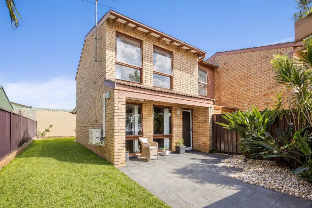 10/9 Bruce Rd, Fernhill, NSW 2519