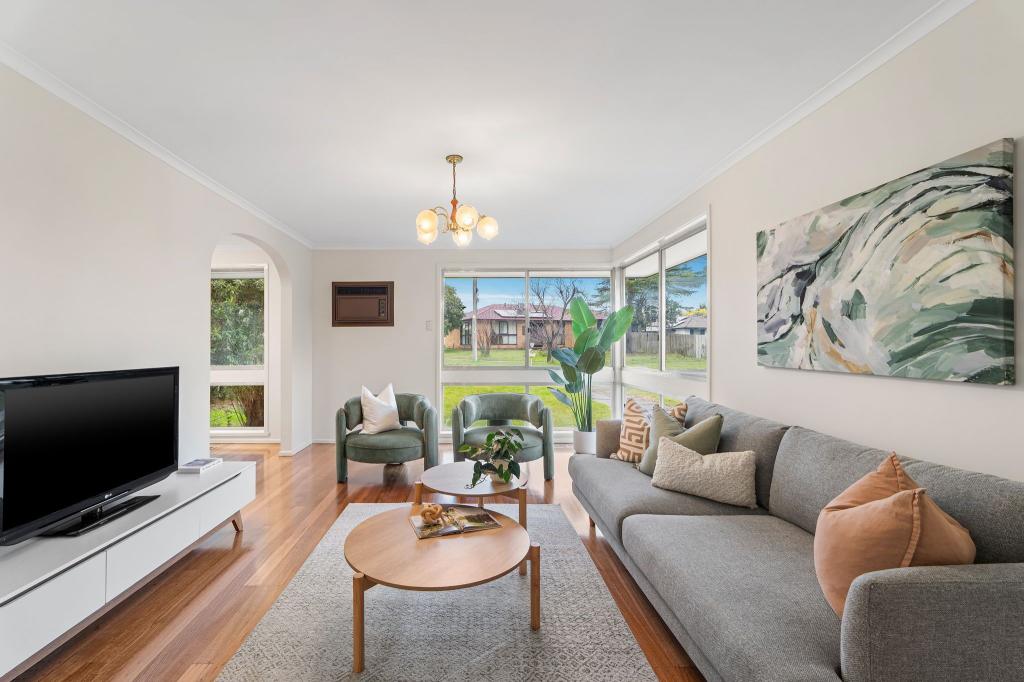 12 WINTERTON CL, EPPING, VIC 3076