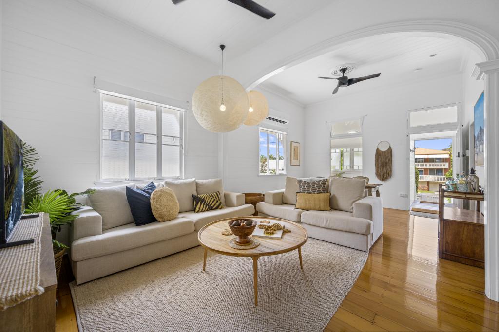 9 Alexandra St, North Ward, QLD 4810