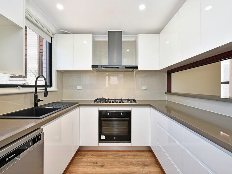 7 Keller Pl, Casula, NSW 2170