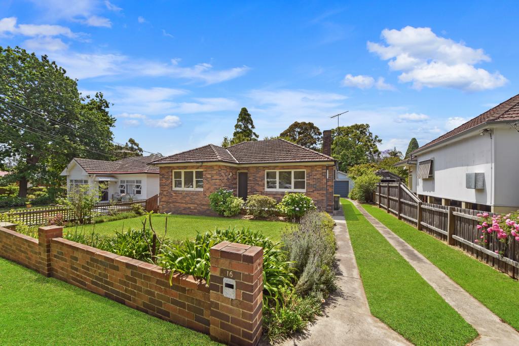 16 Stewart Ave, Hornsby, NSW 2077