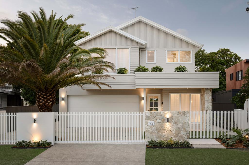 38 Palmer Ave, Golden Beach, QLD 4551