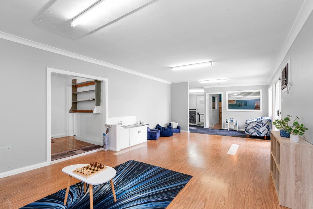 32-34 Drummond St, Lockhart, NSW 2656