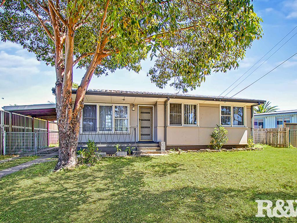 35 Emert Pde, Emerton, NSW 2770