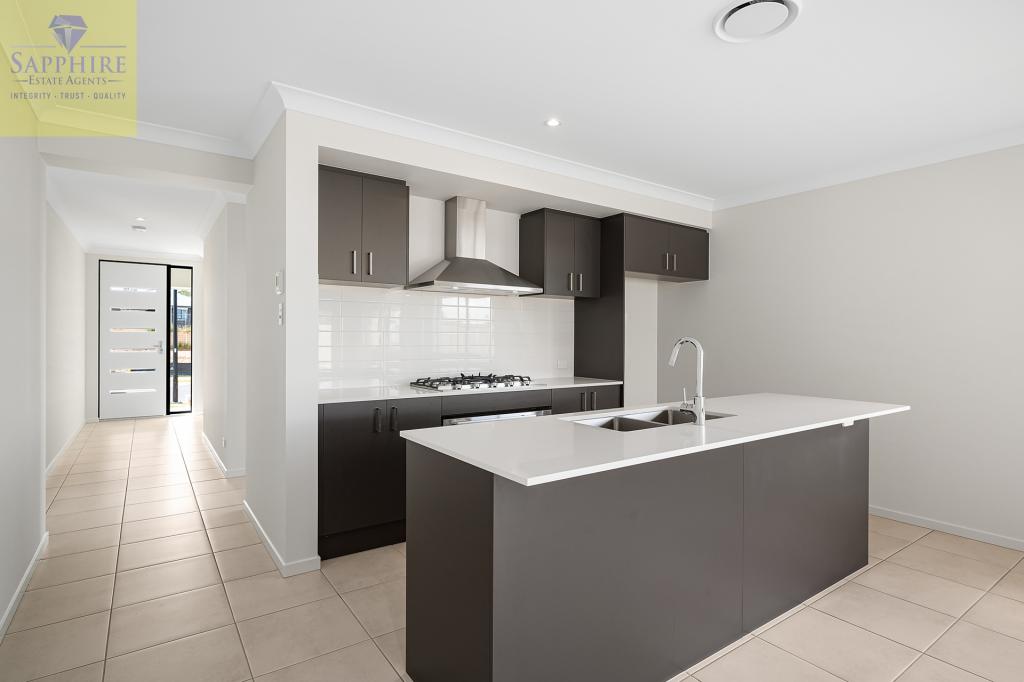 17 Cosmos Pl, Flagstone, QLD 4280