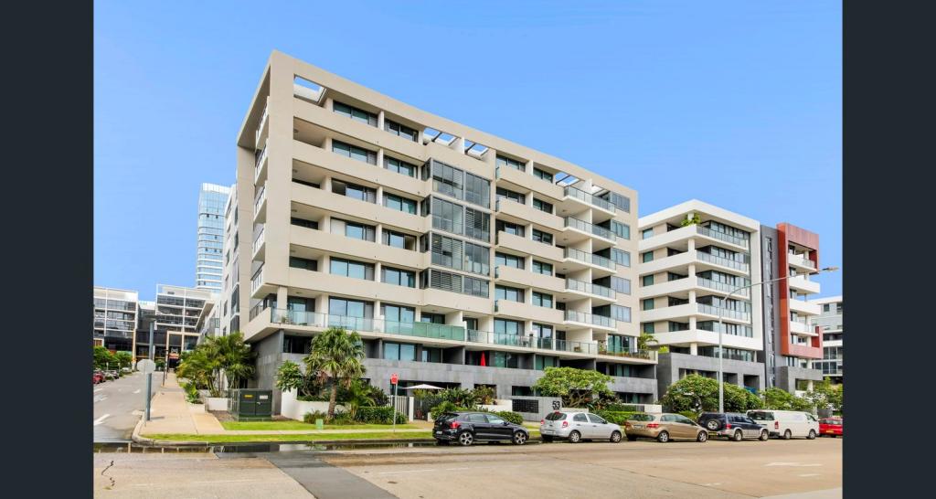 808/53 Hill Rd, Wentworth Point, NSW 2127