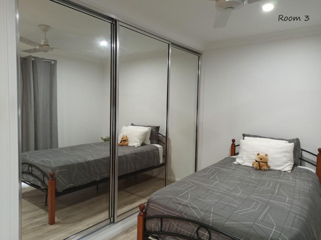 Room 3/240 Gatton Esk Rd, Lake Clarendon, QLD 4343