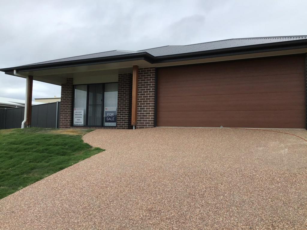 26 Pera Cres, Warwick, QLD 4370