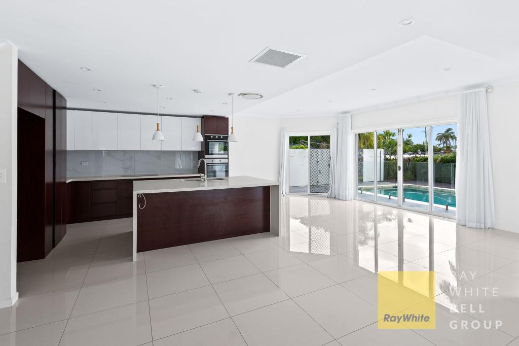 4 Gibraltar Dr, Surfers Paradise, QLD 4217