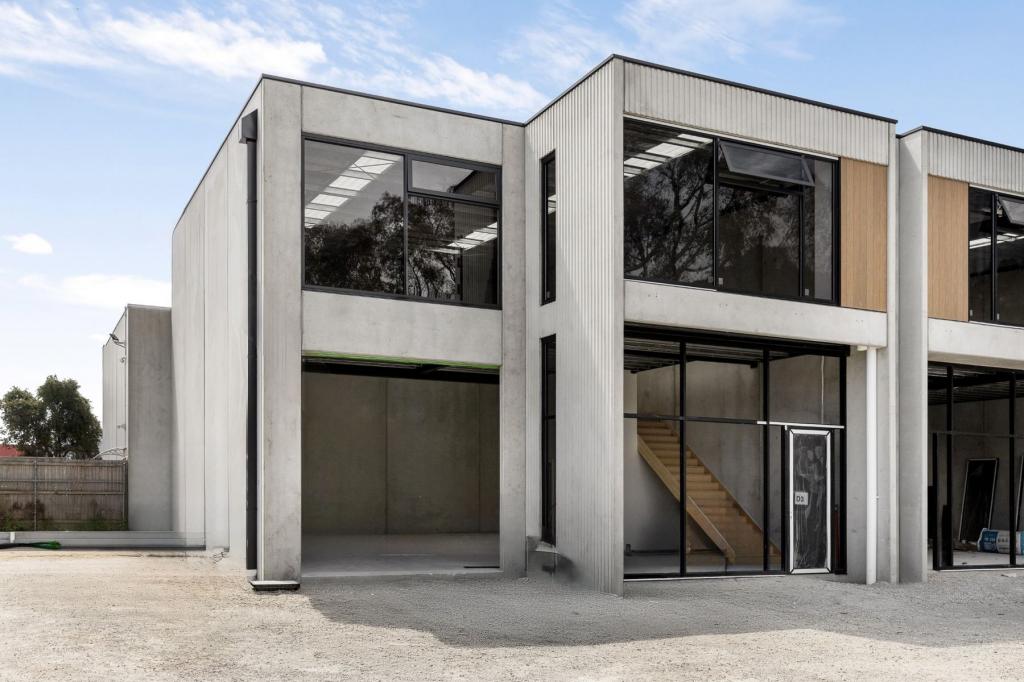 119 CHESTERVILLE RD, MOORABBIN, VIC 3189