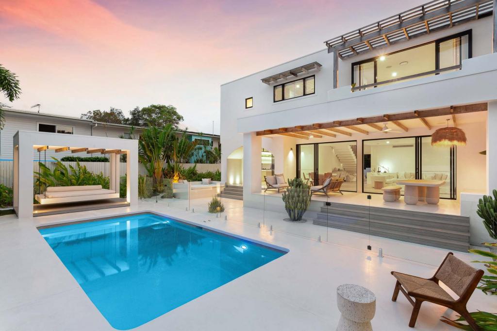 5 Tawarri Cres, Burleigh Heads, QLD 4220