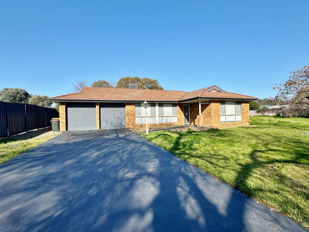 78 Farm St, Boorowa, NSW 2586