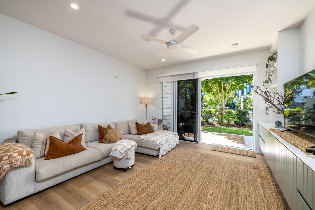 12 Kombi St, Bokarina, QLD 4575