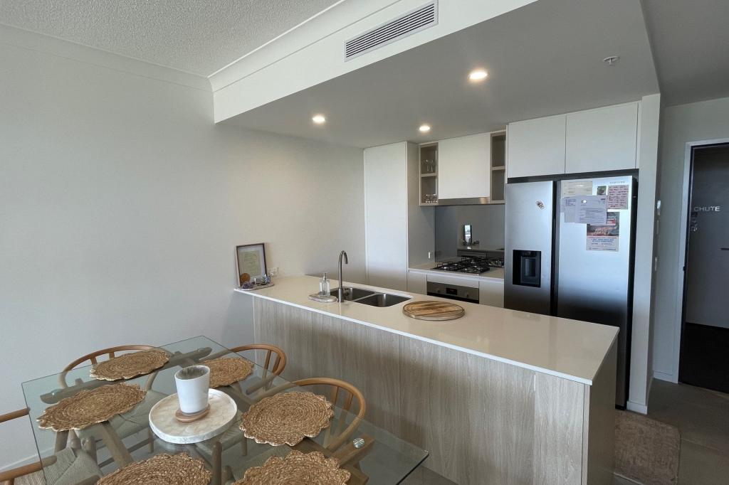 2404/6-8 Sickle Ave, Hope Island, QLD 4212