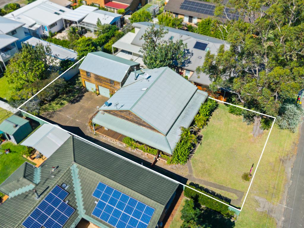 24 Normandy St, Narrawallee, NSW 2539