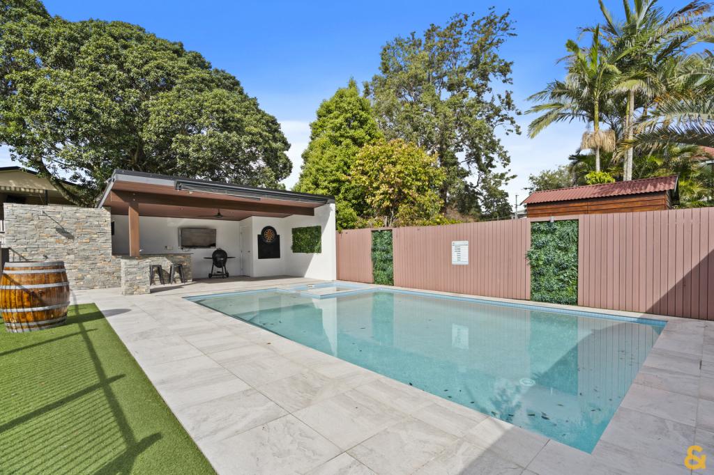 12 Chandos St, Wynnum West, QLD 4178