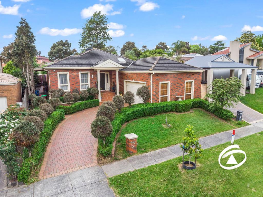 2 Ezard Cl, Berwick, VIC 3806