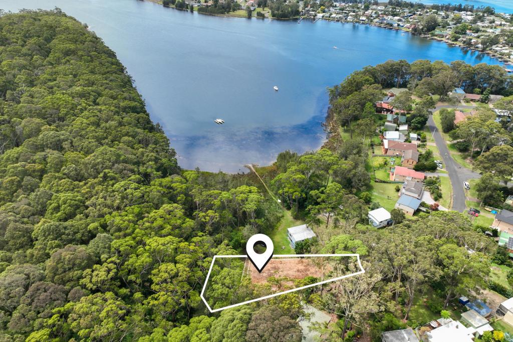 4 Wallaroy Dr, Burrill Lake, NSW 2539