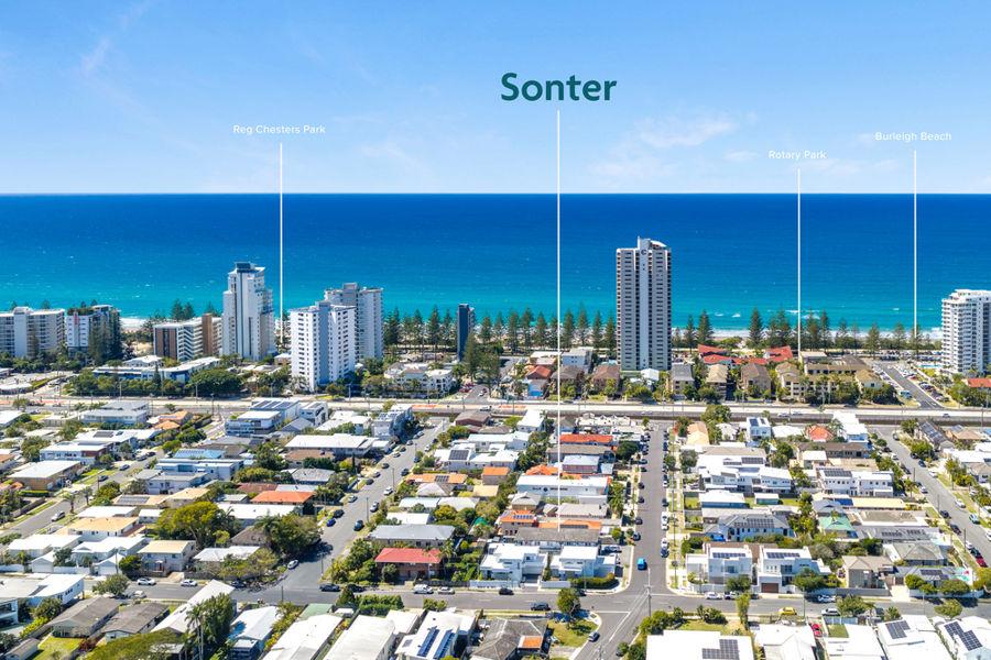19 Deodar Dr, Burleigh Heads, QLD 4220