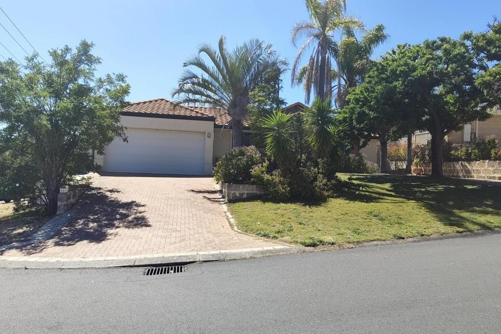 44 Pearce Rd, Australind, WA 6233