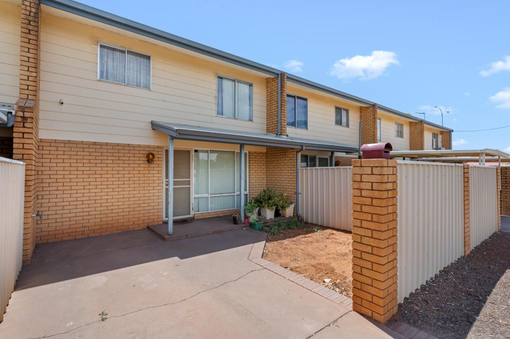 4/470 HANNAN ST, KALGOORLIE, WA 6430