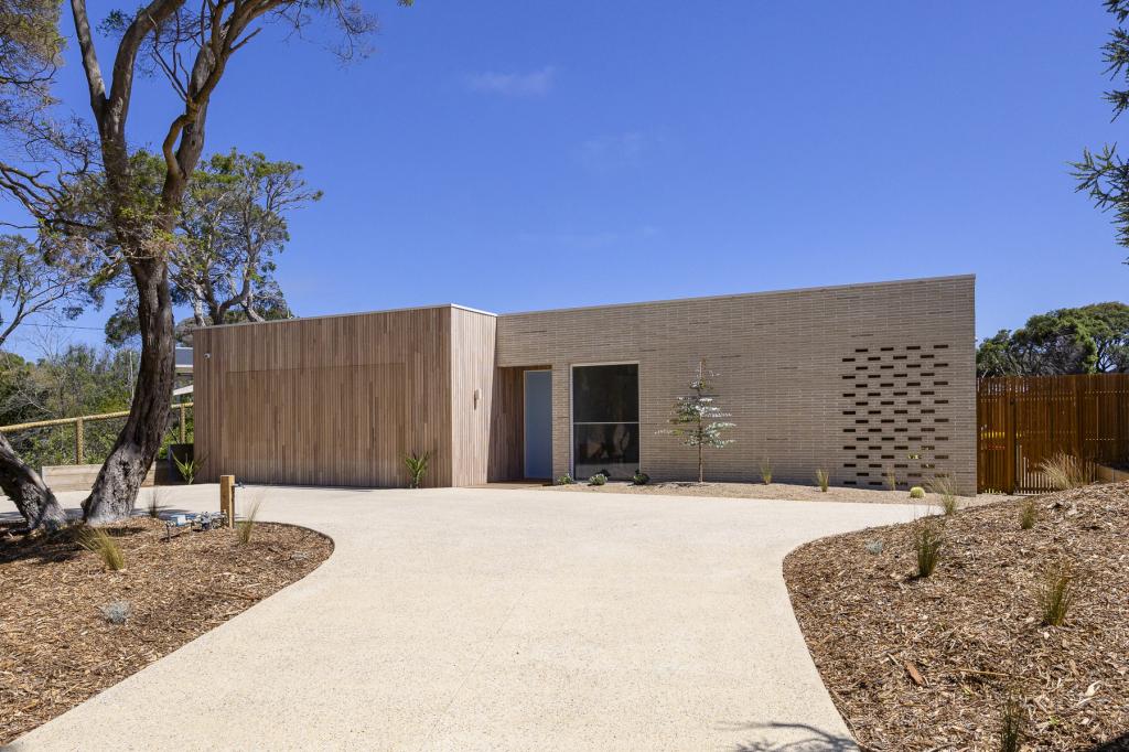 19 Fawkner Ave, Blairgowrie, VIC 3942