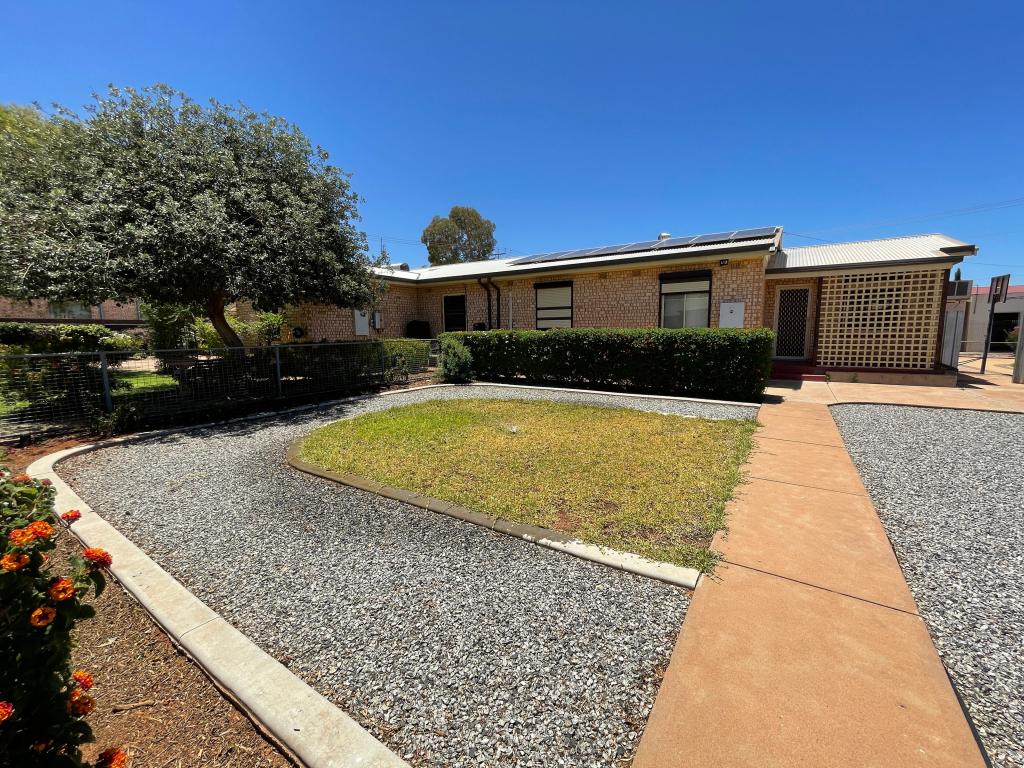 4 HENDERSON ST, WHYALLA NORRIE, SA 5608