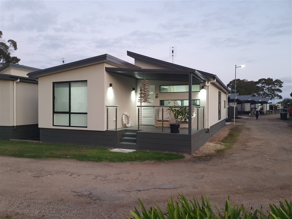 Unit 3/79 Slip Road, Paynesville, VIC 3880