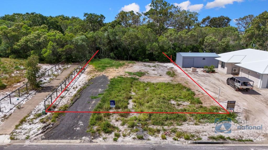 35 Ocean View Dr, Woodgate, QLD 4660