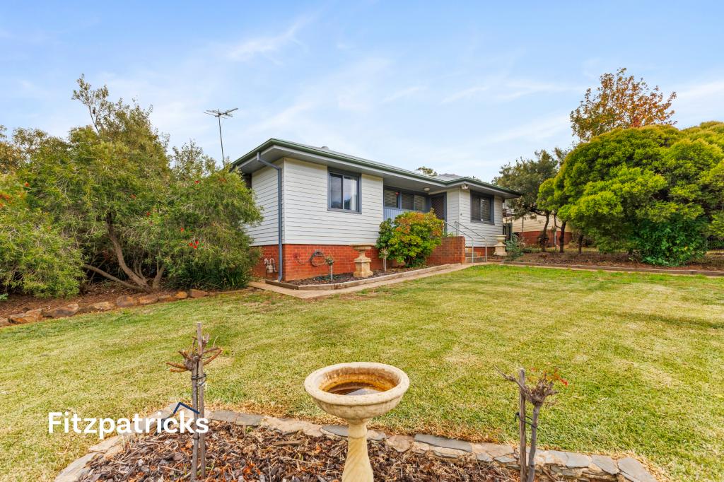 120 Bourke St, Mount Austin, NSW 2650