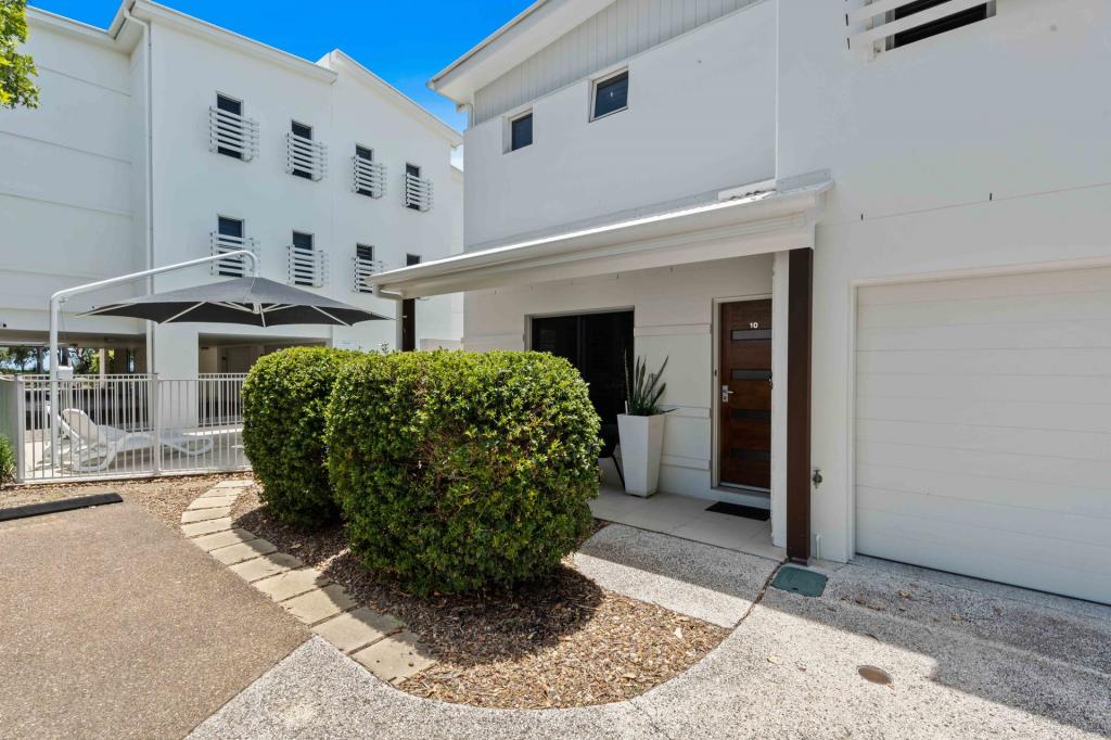 10/541 Esplanade, Urangan, QLD 4655