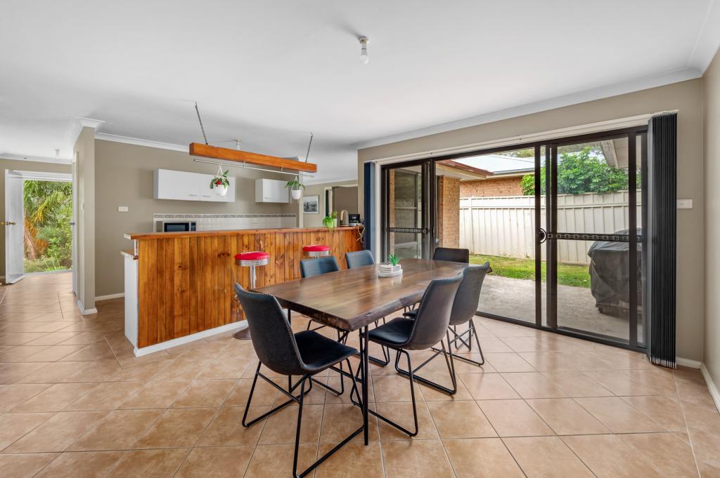 20a Endeavour Cl, Woodrising, NSW 2284