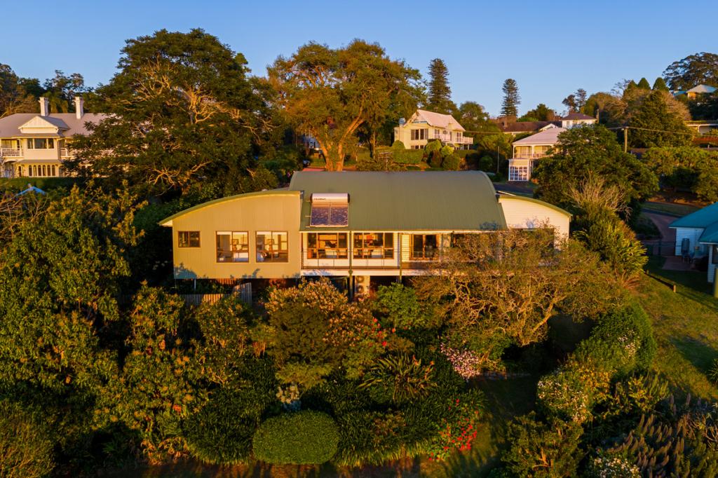 34 East St, Redwood, QLD 4350