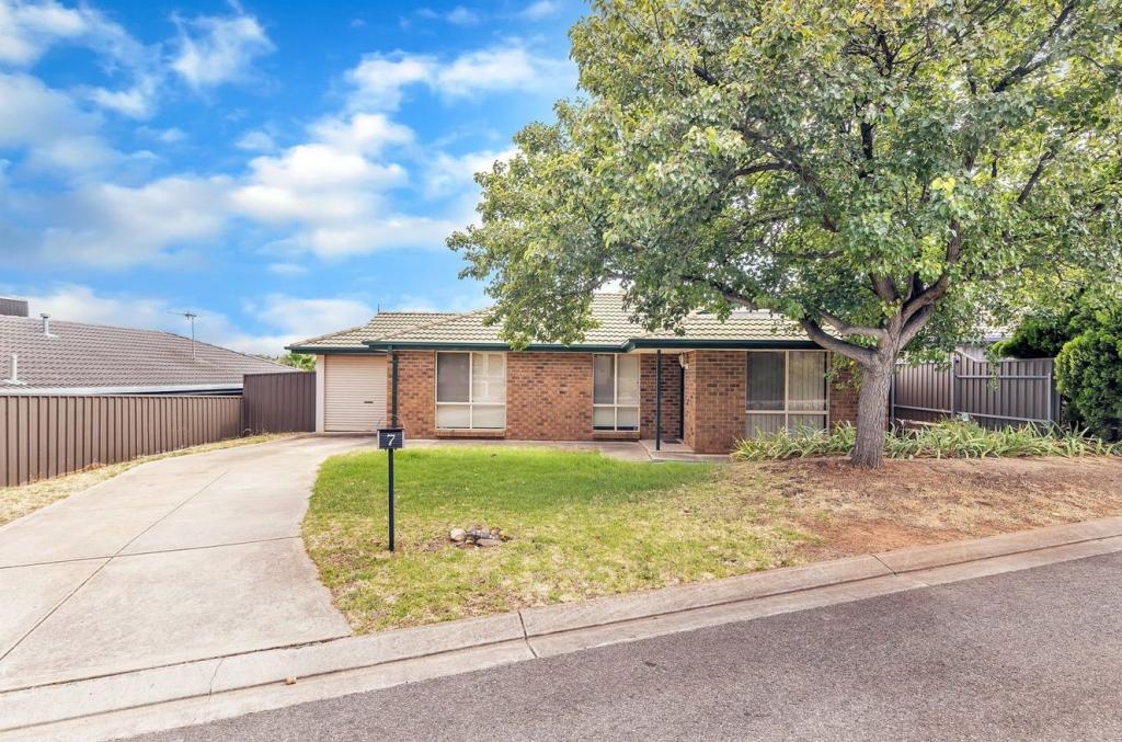 7 Gray Ct, Greenwith, SA 5125
