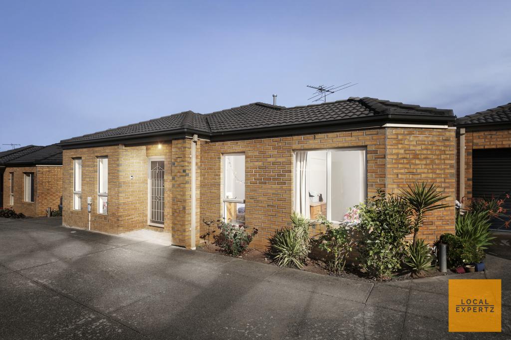 3/4 Black Knight Way, Kurunjang, VIC 3337