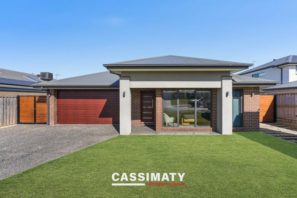 31 Giacco Bvd, Lang Lang, VIC 3984