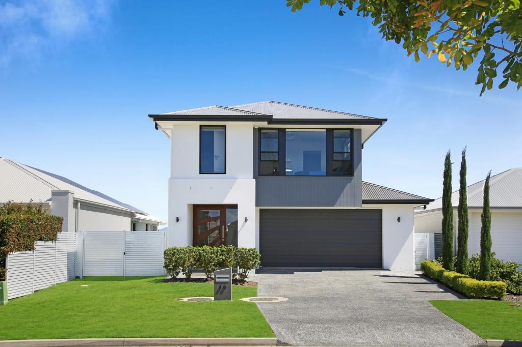 46 HAMILTON DR, JACOBS WELL, QLD 4208