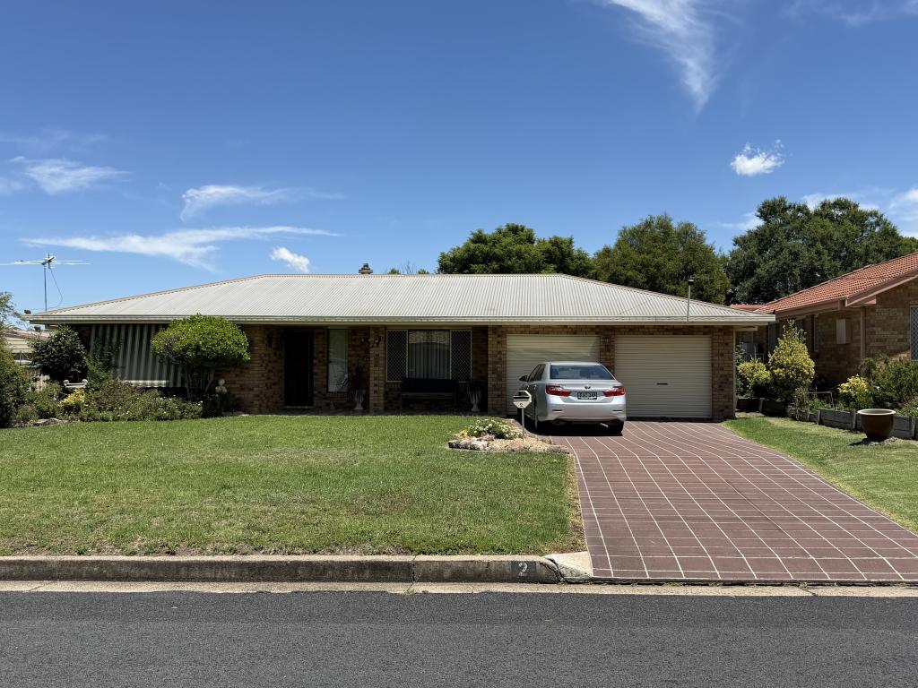 2 Zircon St, Inverell, NSW 2360
